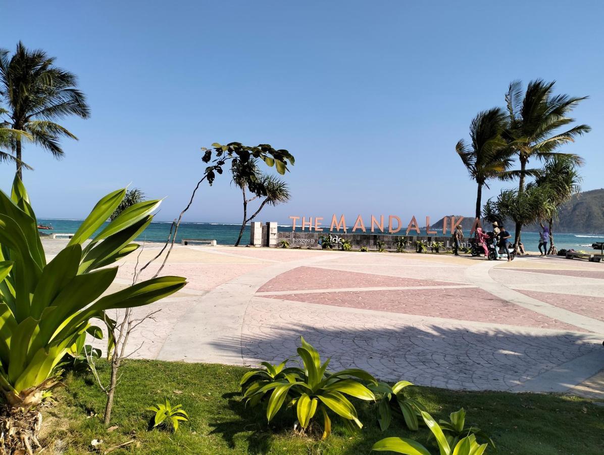 T&T Homestay Kuta  ภายนอก รูปภาพ