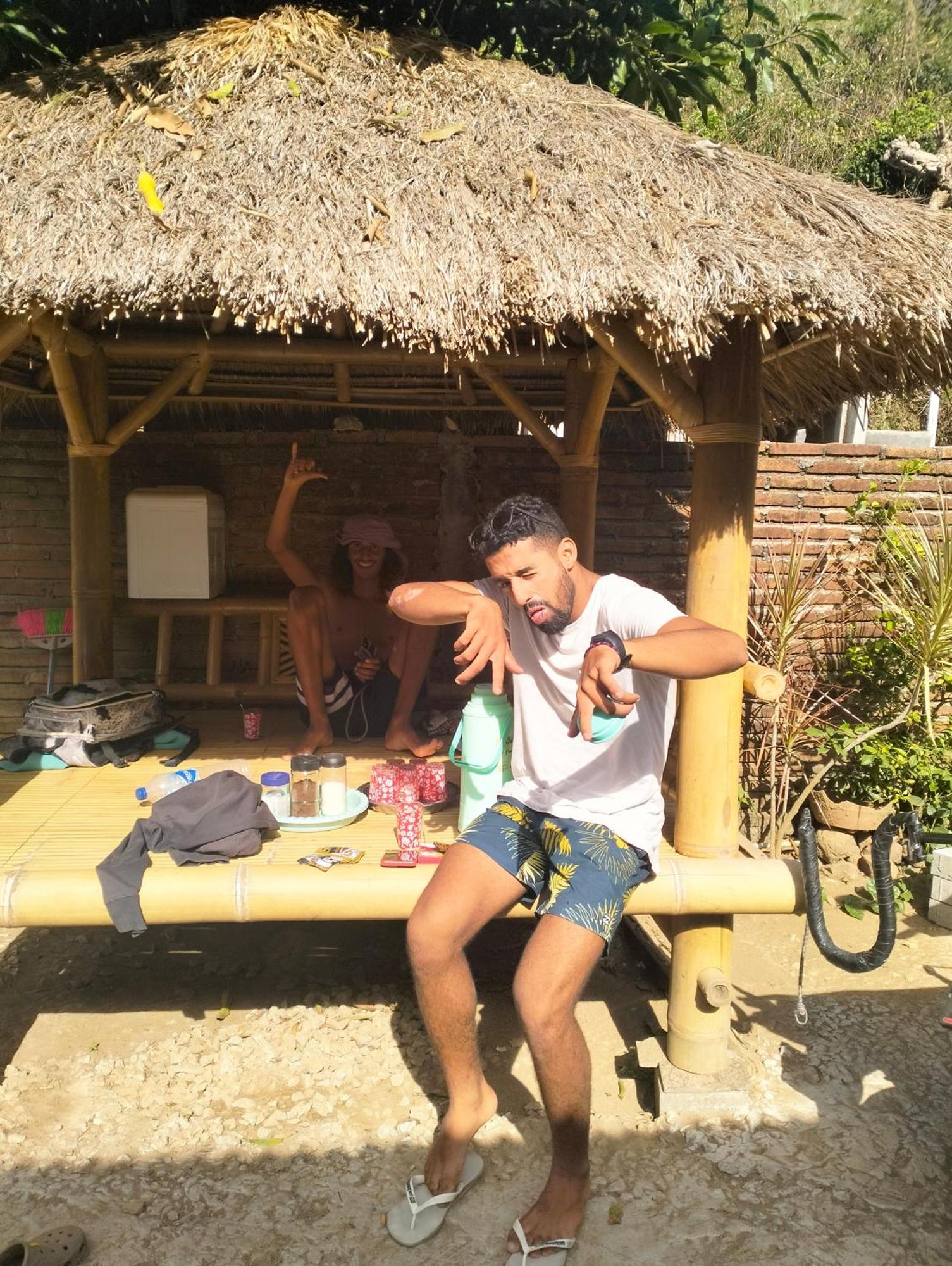 T&T Homestay Kuta  ภายนอก รูปภาพ