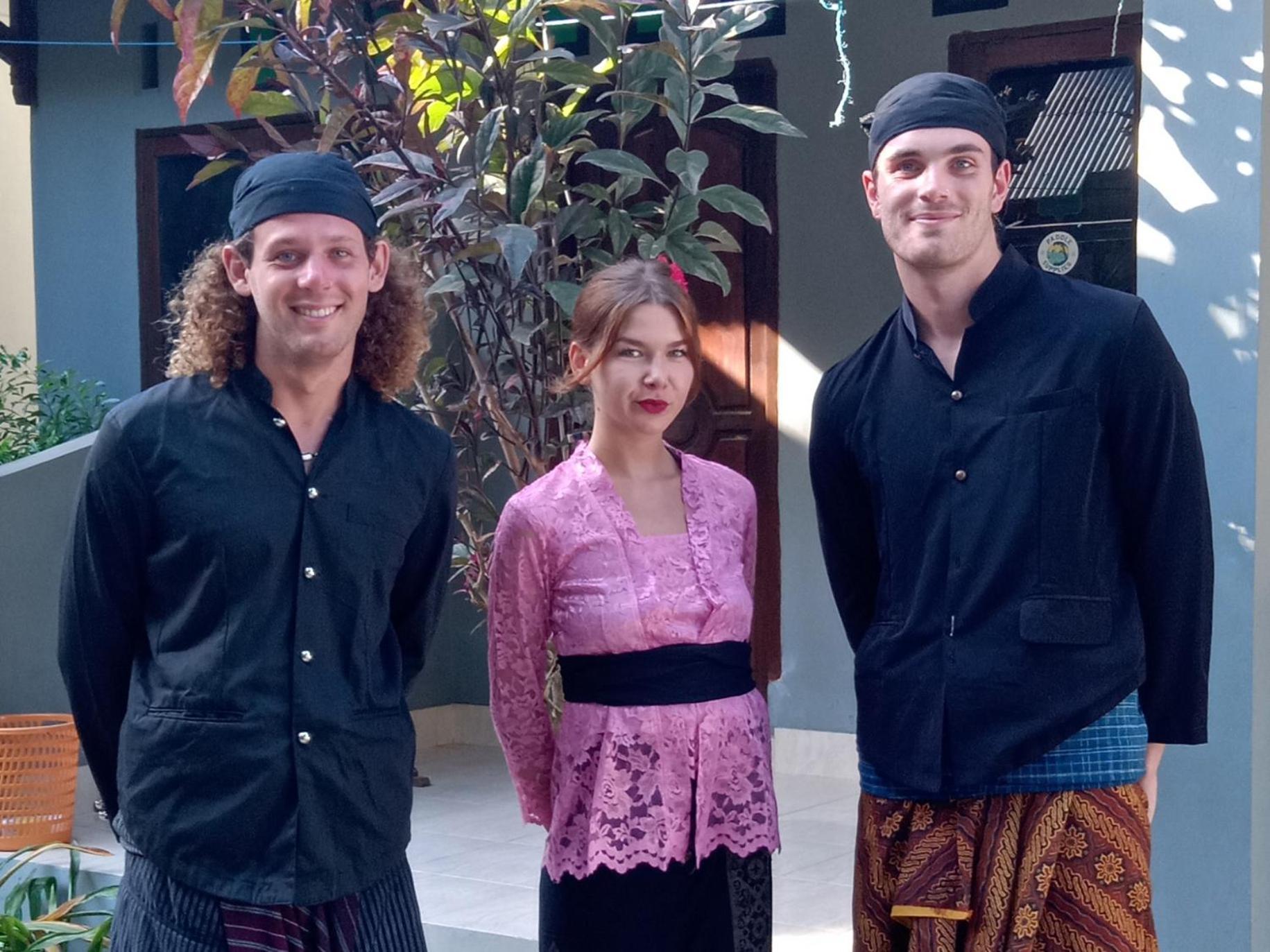 T&T Homestay Kuta  ภายนอก รูปภาพ